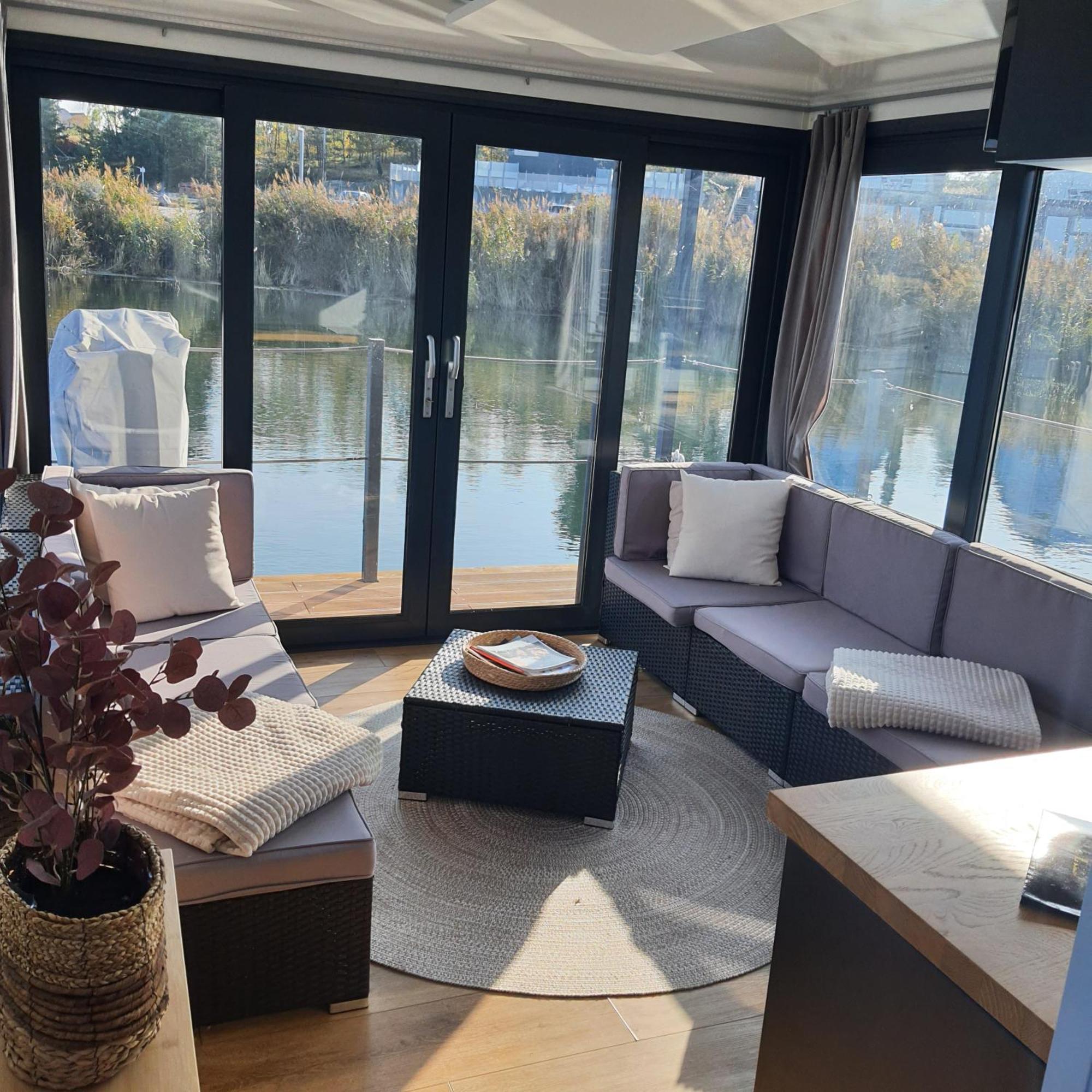 schwimmende Ferienwohnung Sundowner Elsterheide Exterior foto